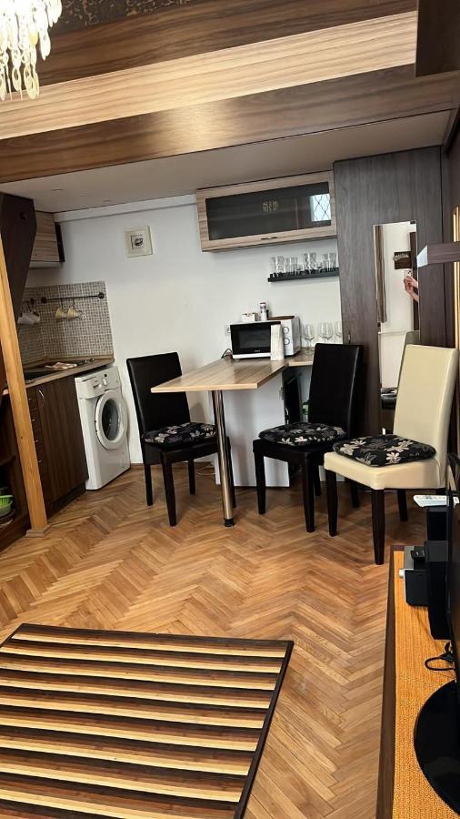 Apartment Vaci Budapest Bagian luar foto